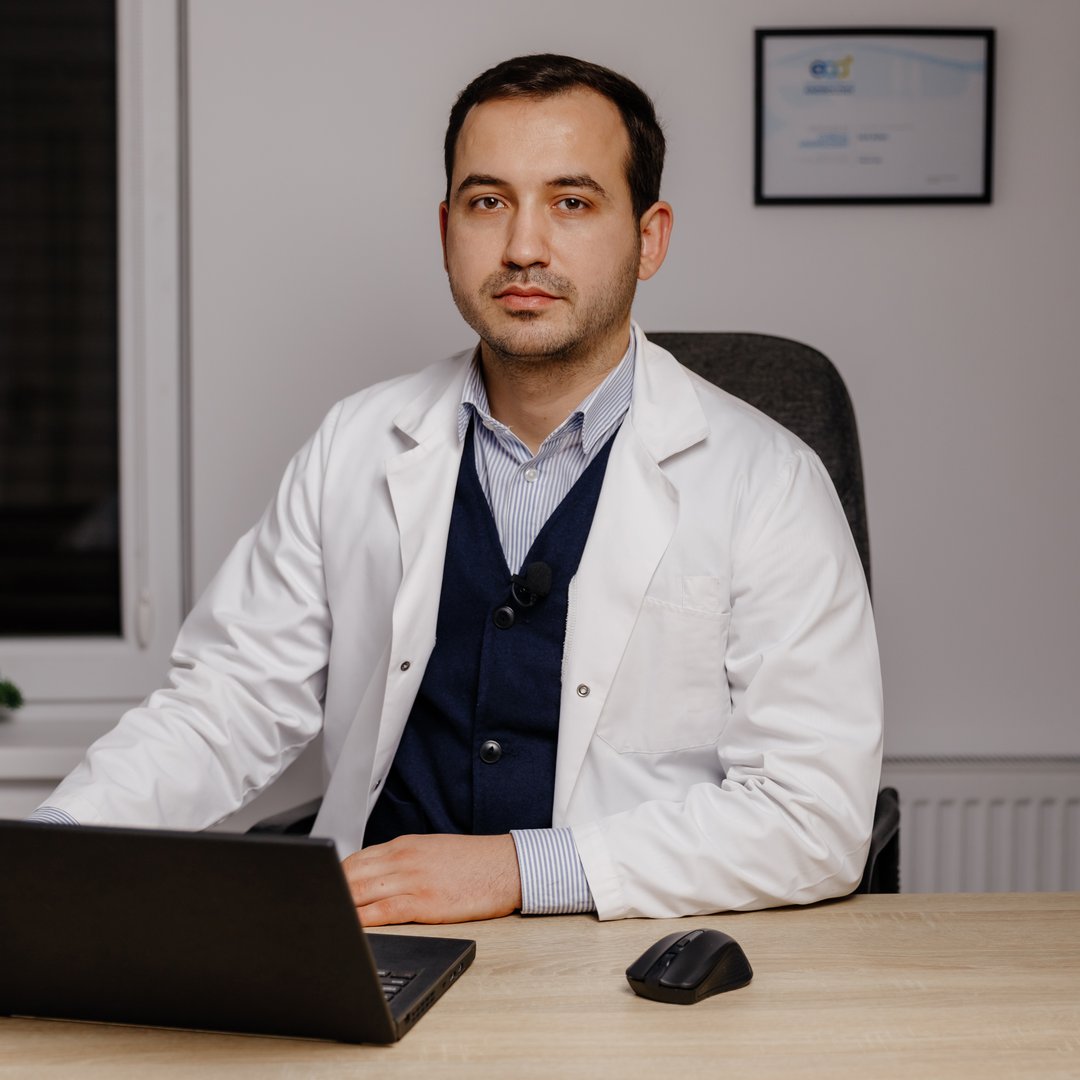 Dr. Arian
